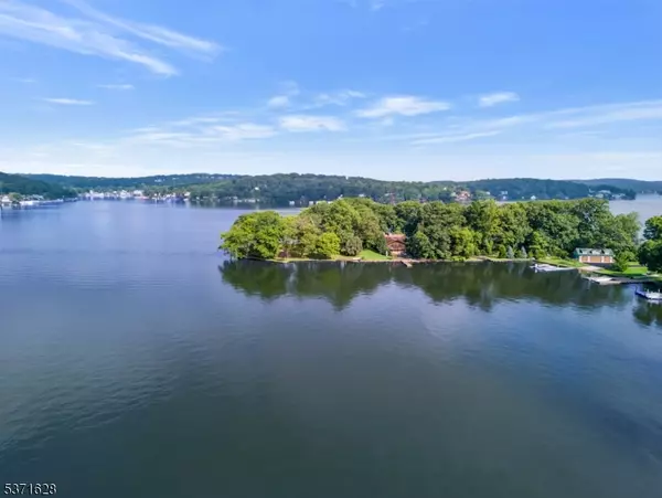 51 , 51A, 51B Mcgregor Ave, Mount Arlington Boro, NJ 07856