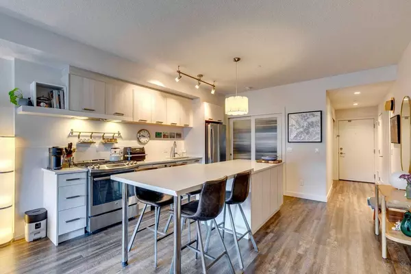 Calgary, AB T2E 3W8,730 5 ST NE #307