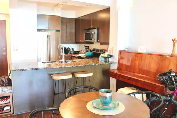 Vaughan, ON L4T 9A4,88 Promenade CIR #1103