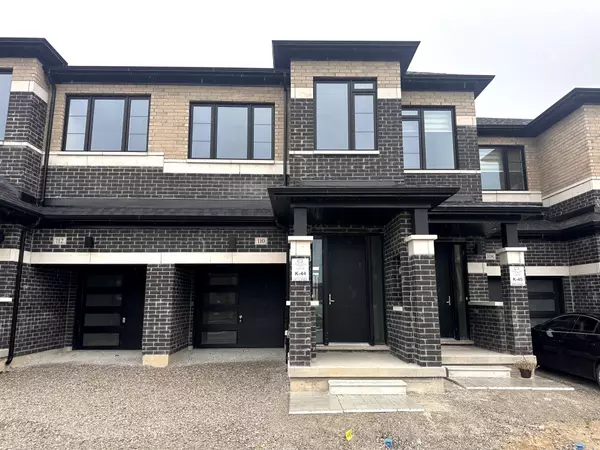 110 Turnberry LN, Barrie, ON L9J 0M3