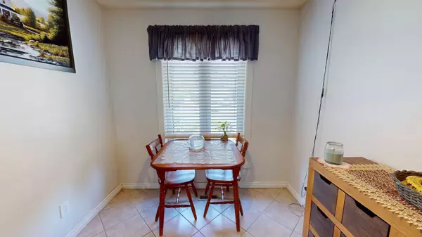 Brampton, ON L6V 3N6,17 Ashurst CRES