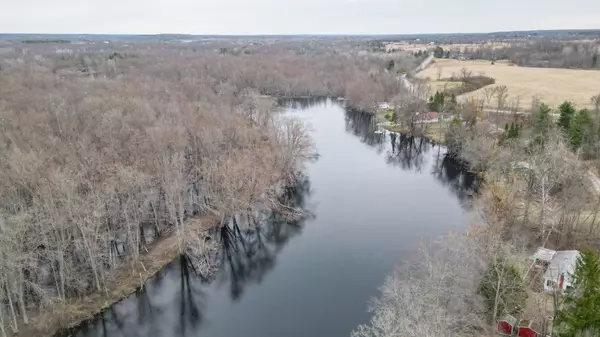 60 Birch LN, Tweed, ON K0K 3J0