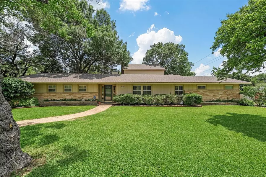 5000 Ridgeview Drive, Waco, TX 76710