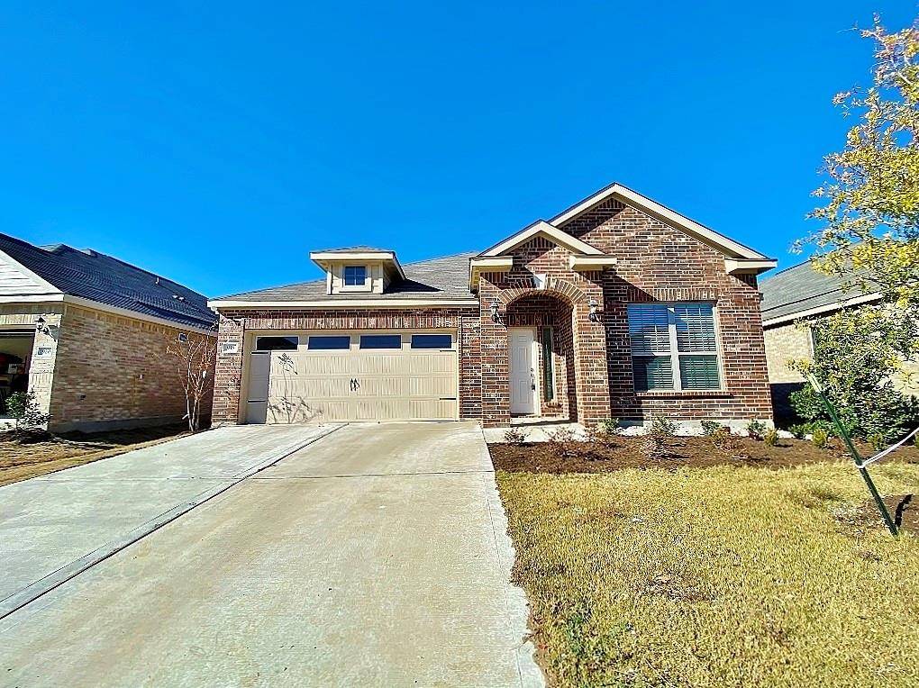 918 Primrose Drive, Sanger, TX 76266