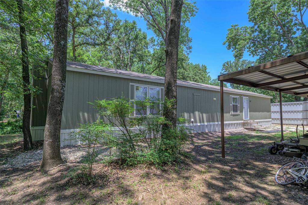 187 Hummingbird, Sadler, TX 76264