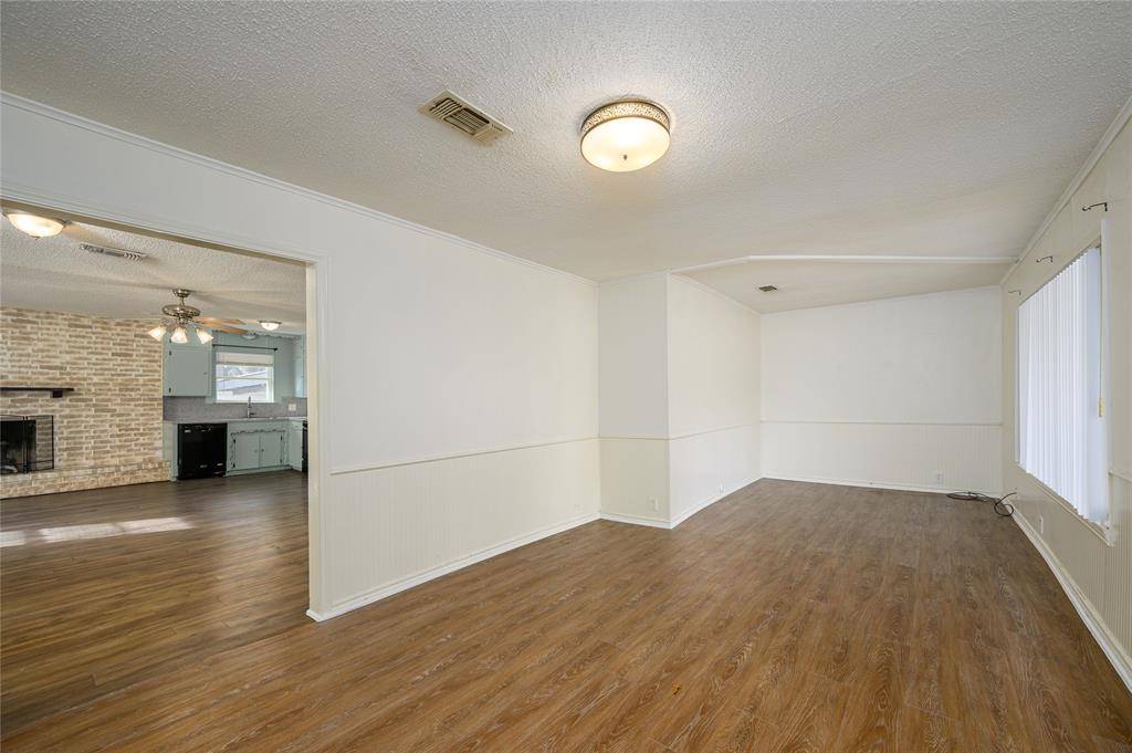 Gainesville, TX 76240,Address not disclosed