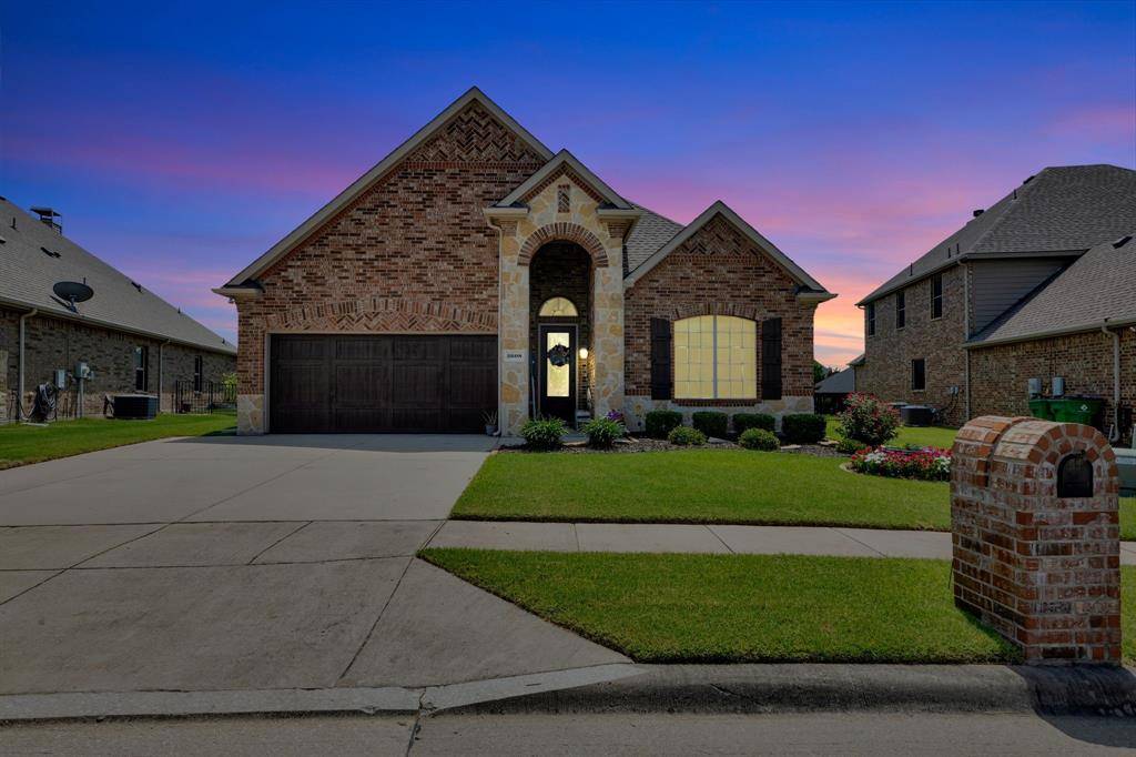 2608 Sabine Circle, Royse City, TX 75189