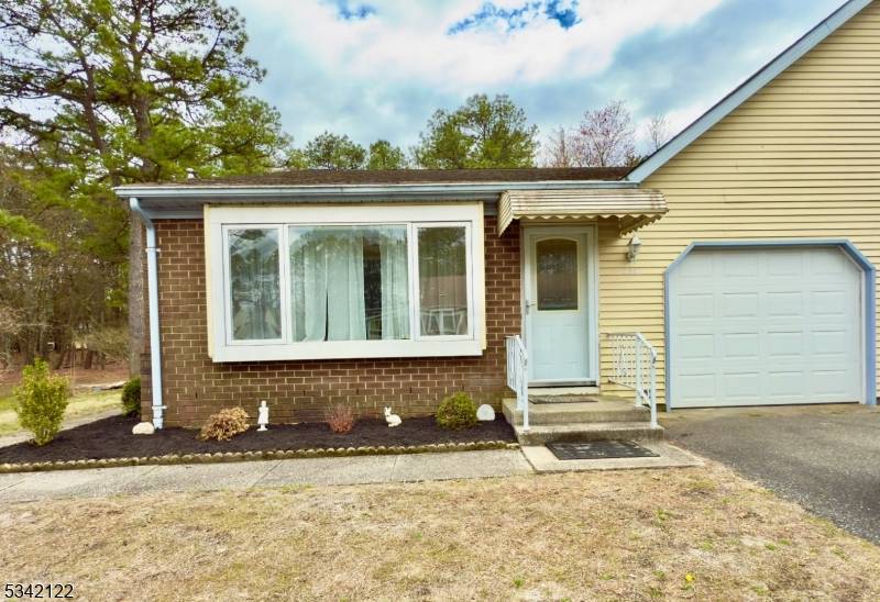 23 A Canton Dr, Manchester Twp., NJ 08759