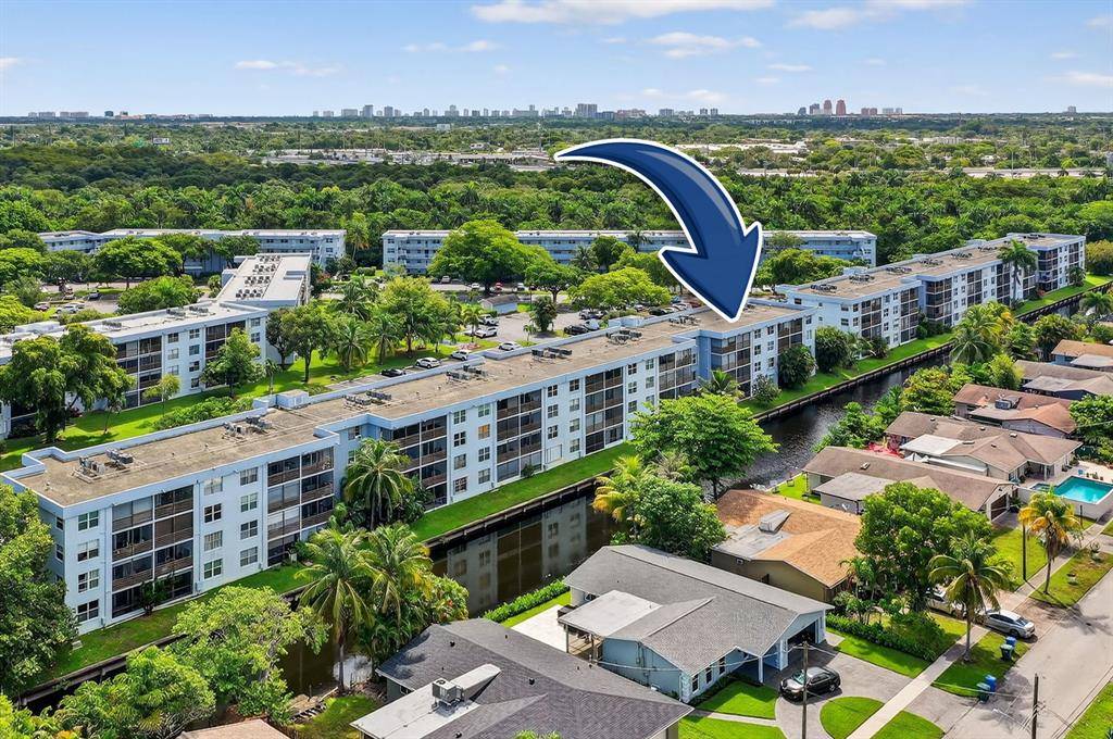 Oakland Park, FL 33309,110 Royal Park Dr #2C