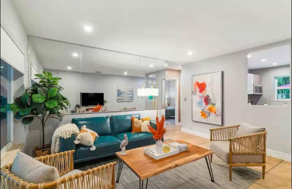 Wilton Manors, FL 33334,3032 NE 2nd Ter