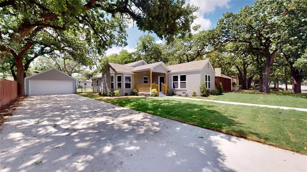 Fort Worth, TX 76111,1313 N Riverside Drive