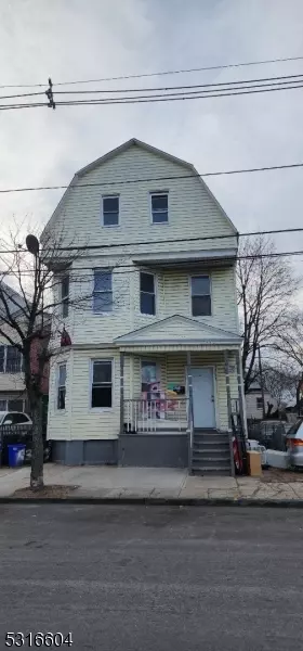 Newark City, NJ 07103,733 S 14th St
