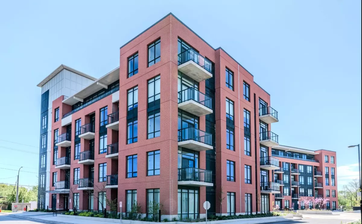 Whitby, ON L1N 0L6,1010 Dundas ST E #202