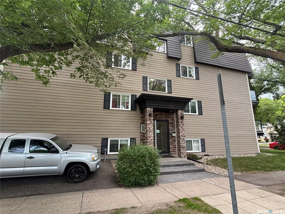 Saskatoon, SK S7H 2C2,1001 Lansdowne AVENUE #11