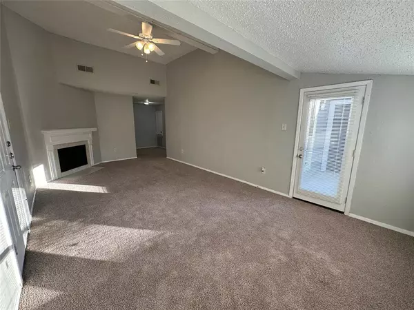 Dallas, TX 75243,9696 Walnut Street #2016