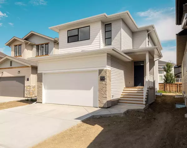 Lethbridge, AB T1J5V1,714 Violet PL West