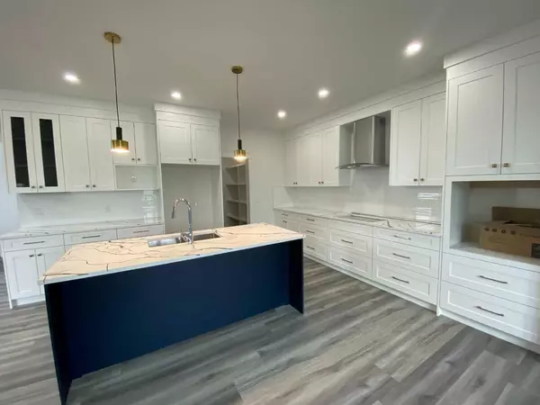 Carstairs, AB T0M 0N0,729 MANDALAY AVE NW