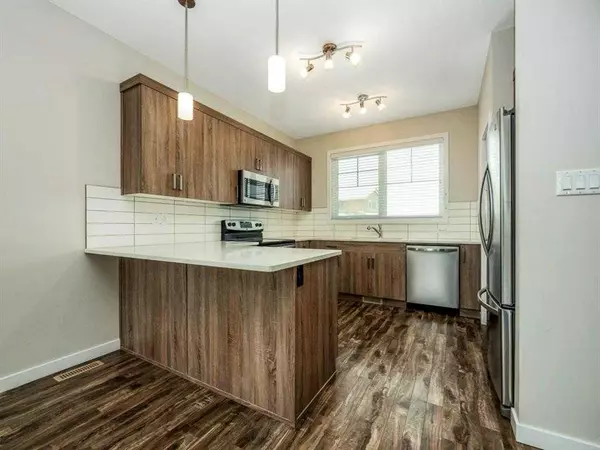 Lethbridge, AB T1H 7B9,1042 Alice Birch PT North #1