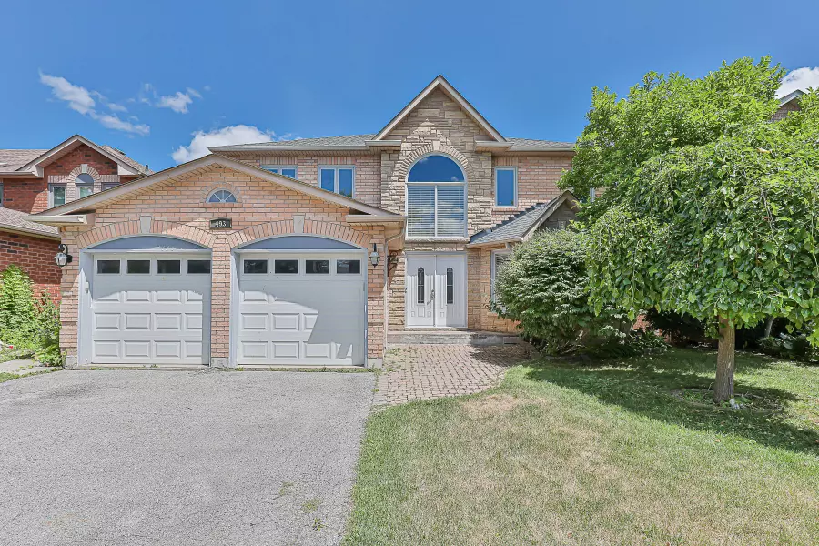 493 Sandalwood CT, Oshawa, ON L1G 7X9