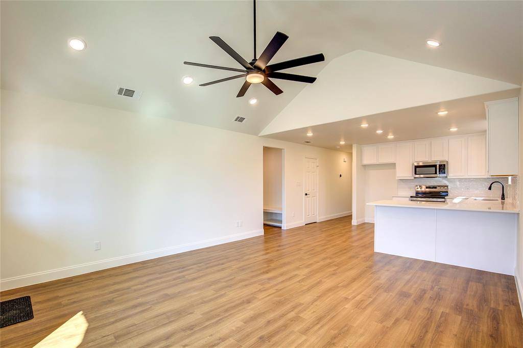 Greenville, TX 75401,2502 Polk Street