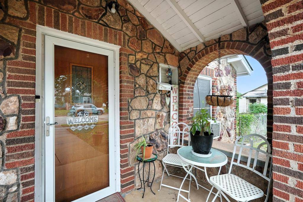 Sweetwater, TX 79556,907 Bowie Street
