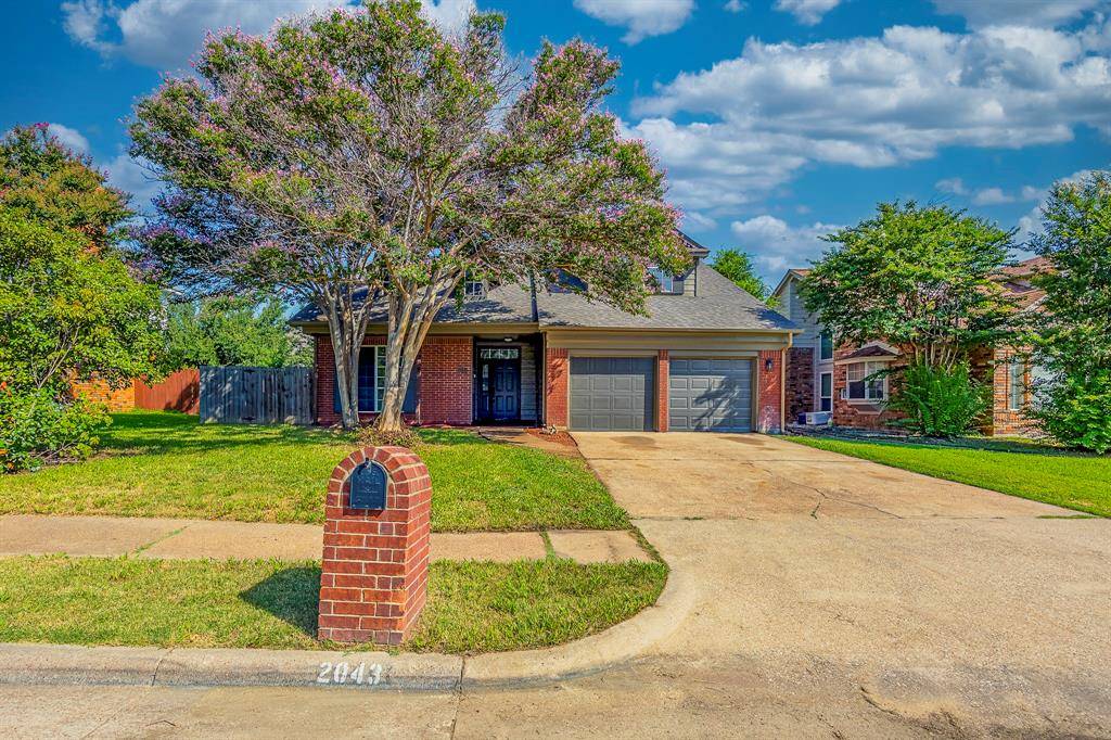 2043 Wanderlust Drive, Lewisville, TX 75067