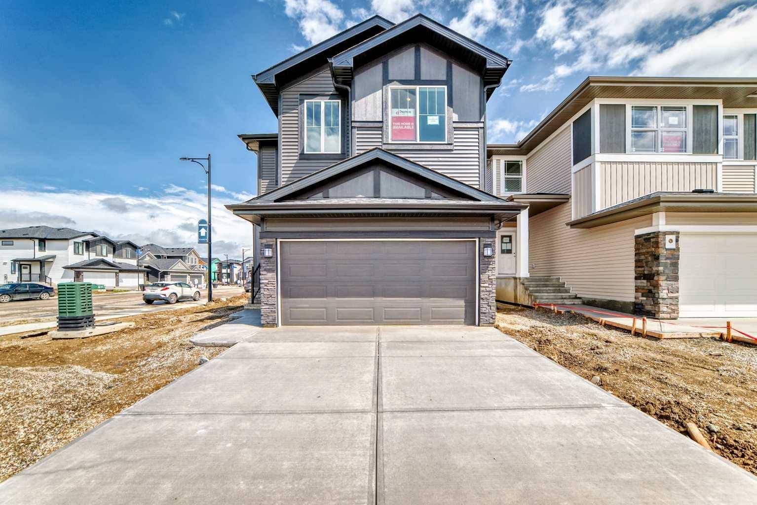 5 Southborough SQ, Cochrane, AB T4C 3J4