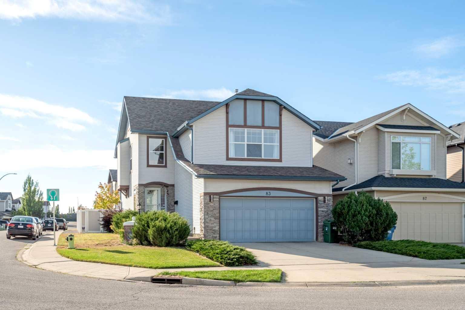 83 New Brighton DR Southeast, Calgary, AB T2Z 4W5