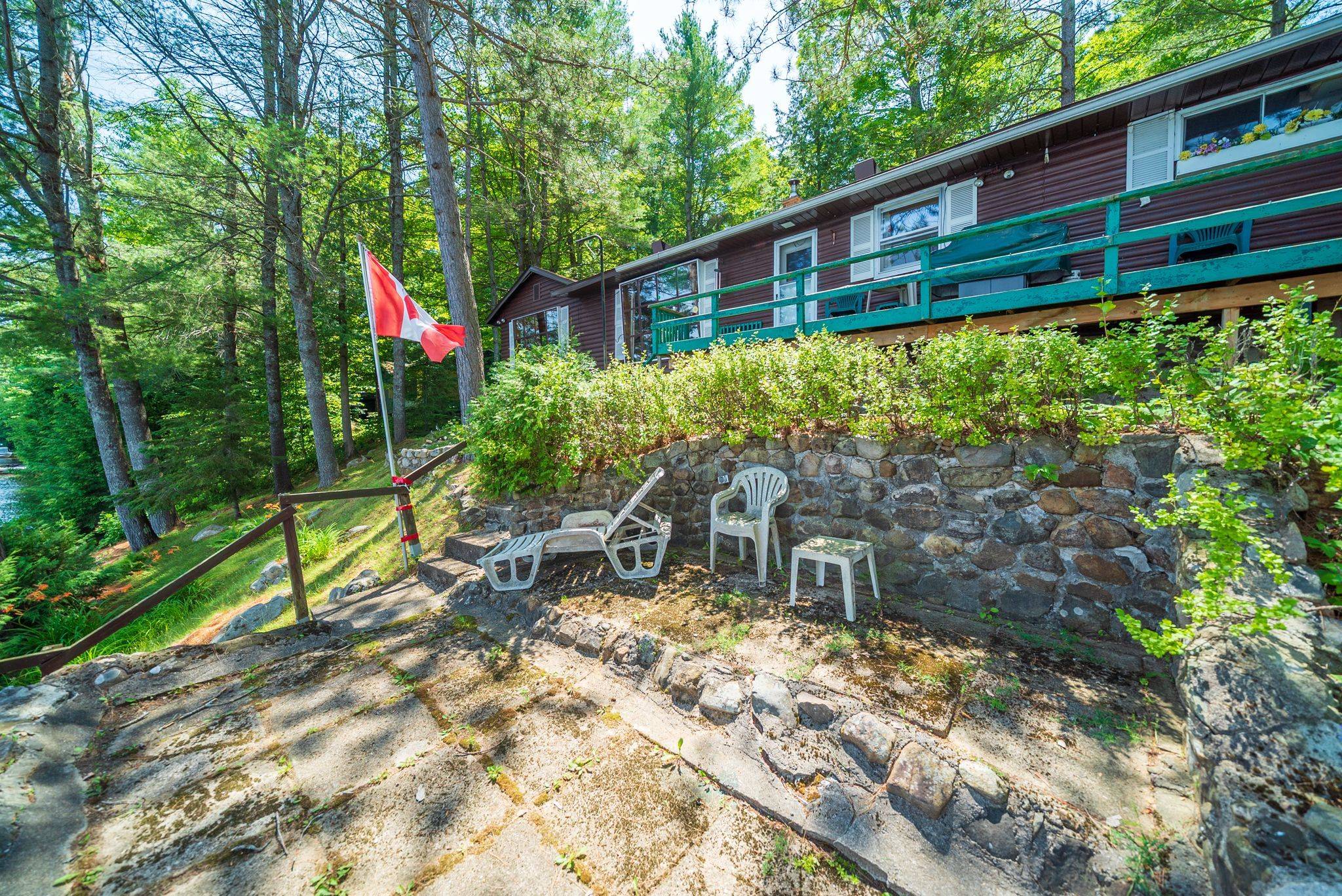 Frontenac, ON K0H 1K0,1346B S Mazinaw Heights RD
