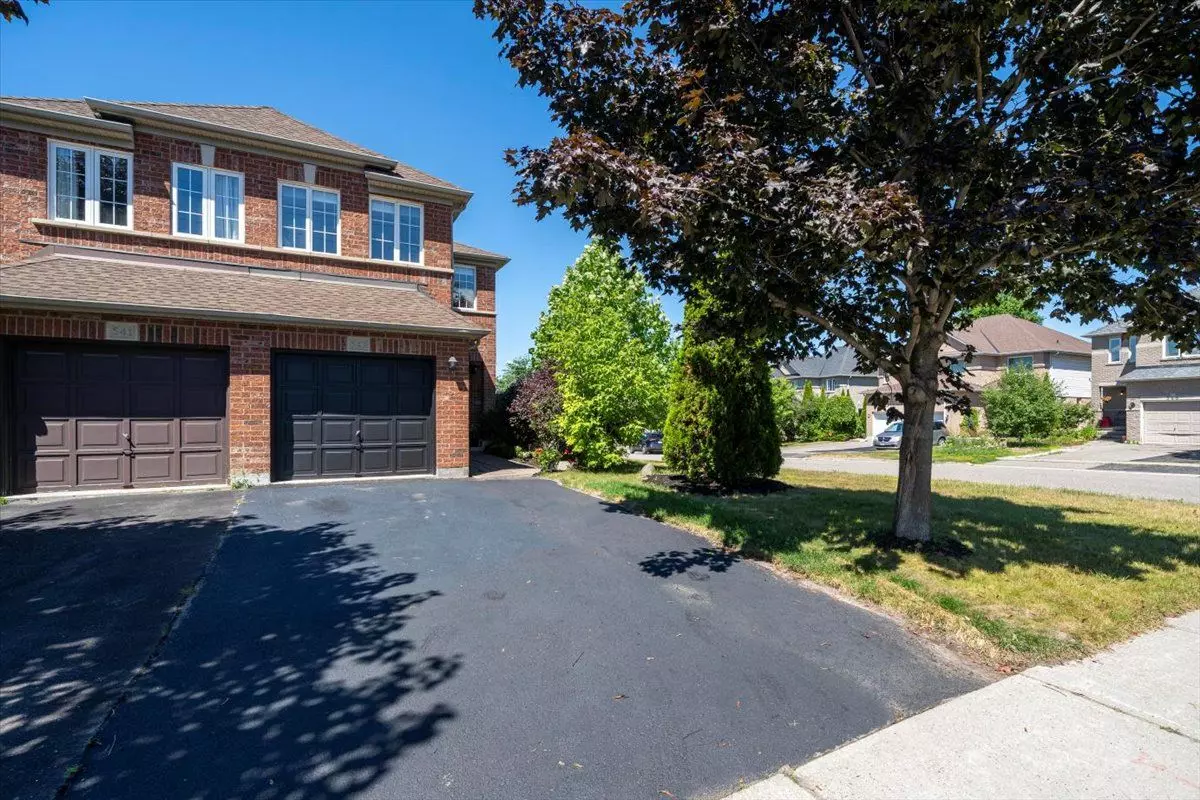 Newmarket, ON L3X 2K7,543 Heddle CRES