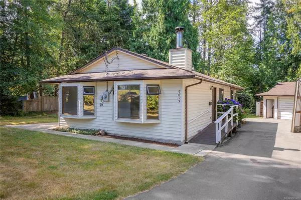 Nanaimo, BC V9T 2M8,5693 Amsterdam Cres