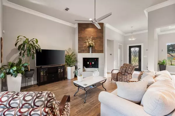 Waxahachie, TX 75165,106 Crystal Cove