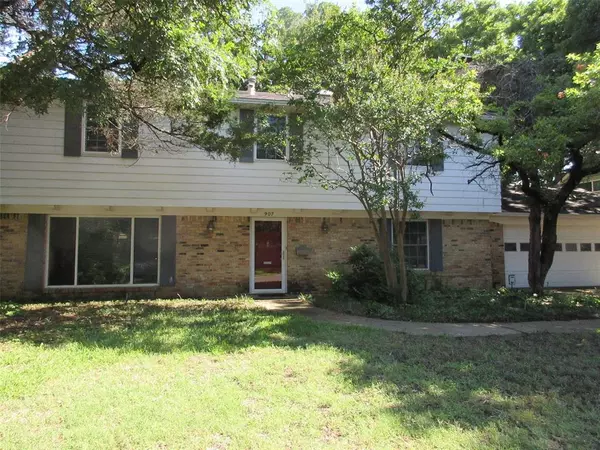 Irving, TX 75061,907 Glen Dell Drive