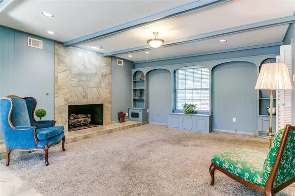 Irving, TX 75061,907 Glen Dell Drive