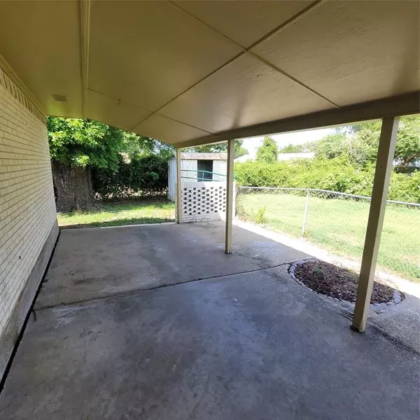Ennis, TX 75119,101 Old Gin Road