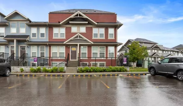 353 Cranbrook SQ SE, Calgary, AB T3M 3K8