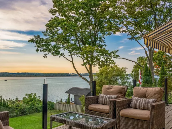 Scugog, ON L9L 1B4,12 Pettet DR