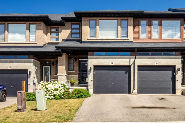 Hamilton, ON L8J 2R9,8 Greenwich AVE