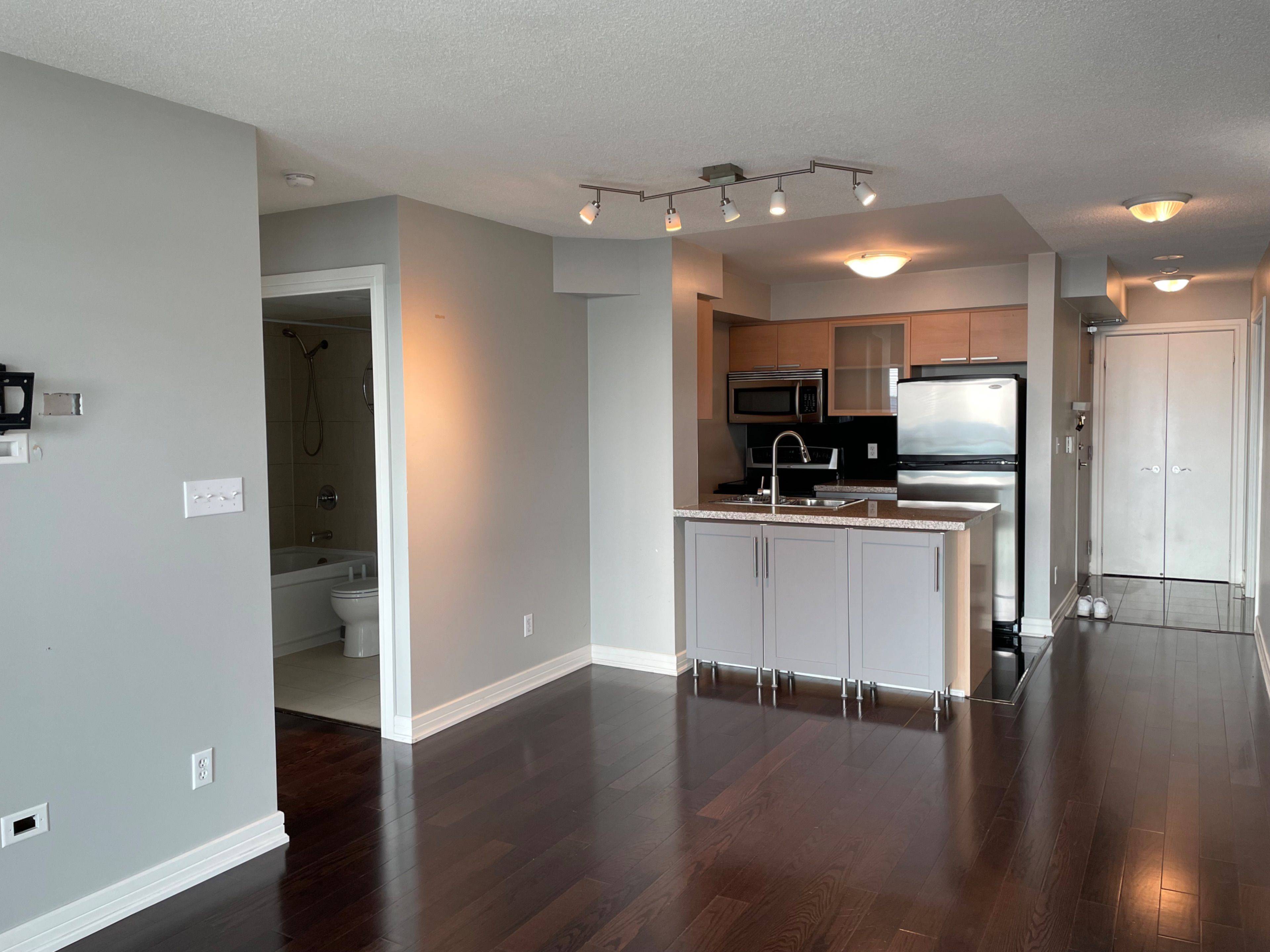 Toronto C14, ON M2N 7J7,18 Harrison Garden BLVD #2101
