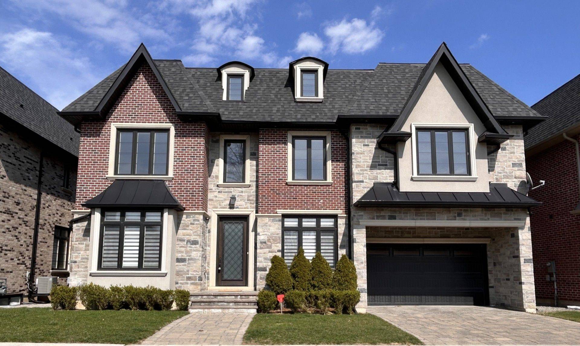 25 Payson AVE, Vaughan, ON L4J 8K1
