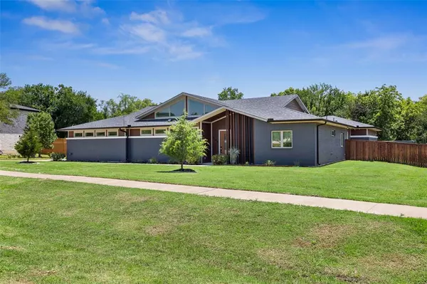 Cedar Hill, TX 75104,2348 Mystic Shore Drive