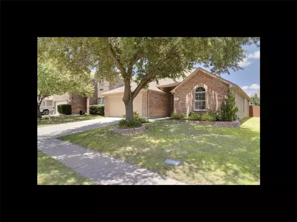 408 Mystic River Trail, Fort Worth, TX 76131