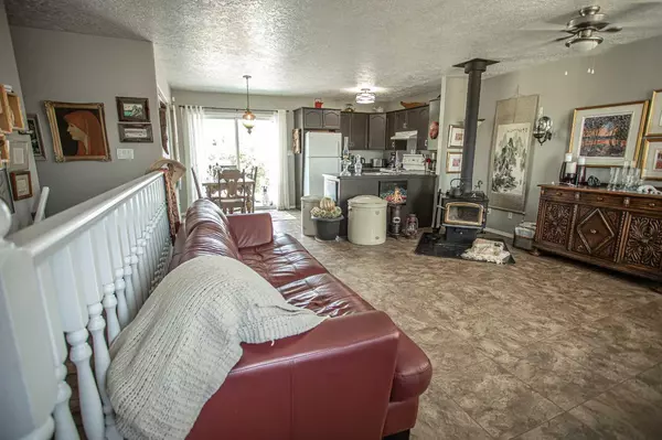 High Level, AB T0H 1Z0,7 Beaver Ranch DR