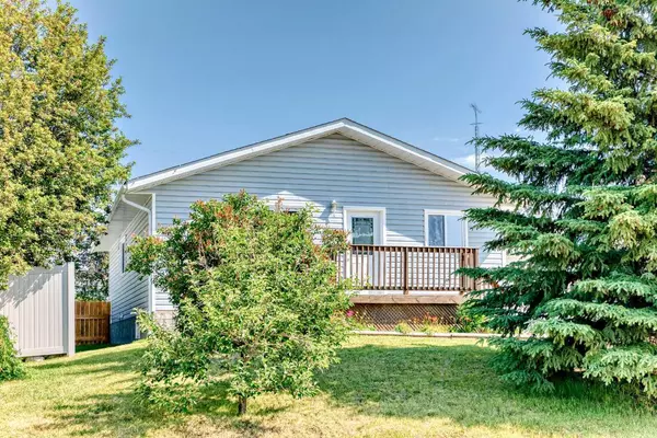 4630 53 ST, Rimbey, AB T0C 2J0
