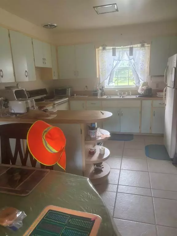 Sebring, FL 33876,Address not disclosed