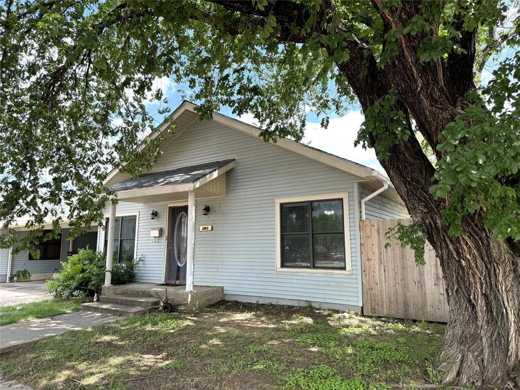 Eastland, TX 76448,206 W Plummer Street