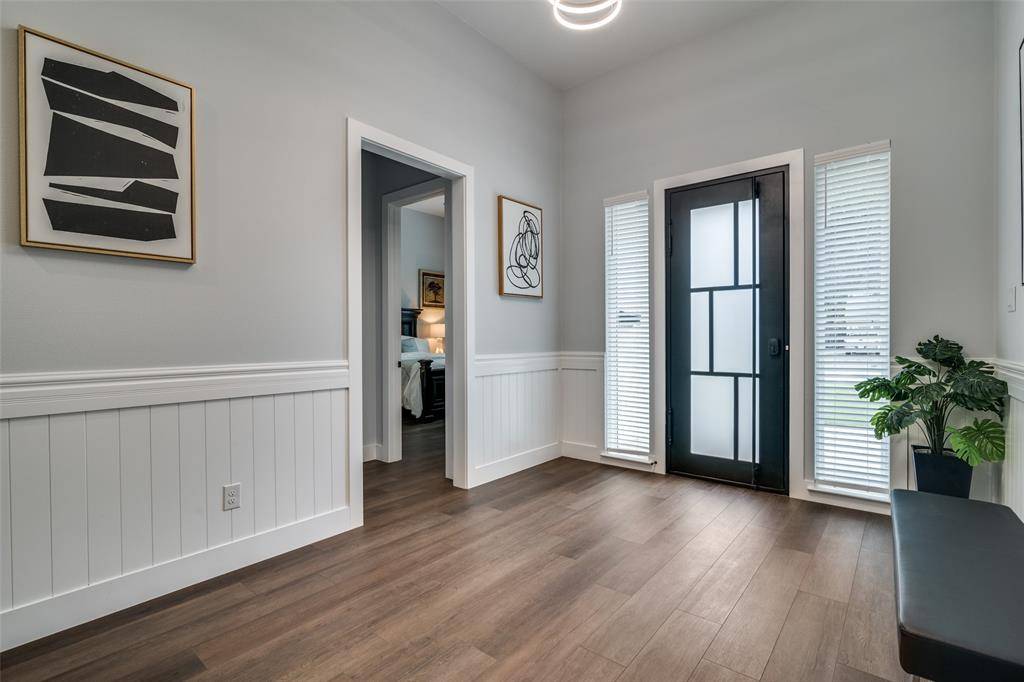 Garland, TX 75040,1010 W Avenue F