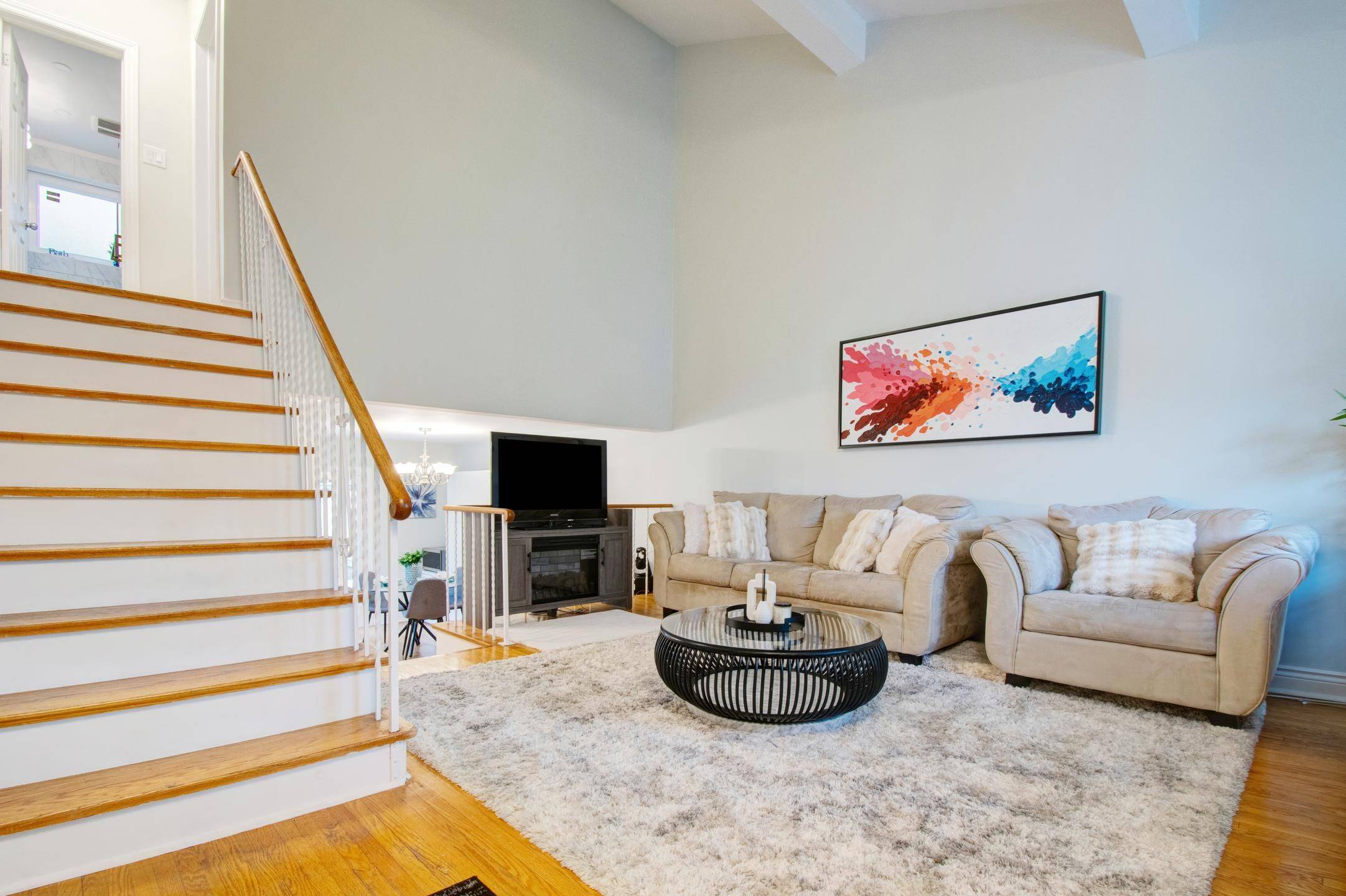 Mississauga, ON L4T 1N9,3047 Merritt AVE