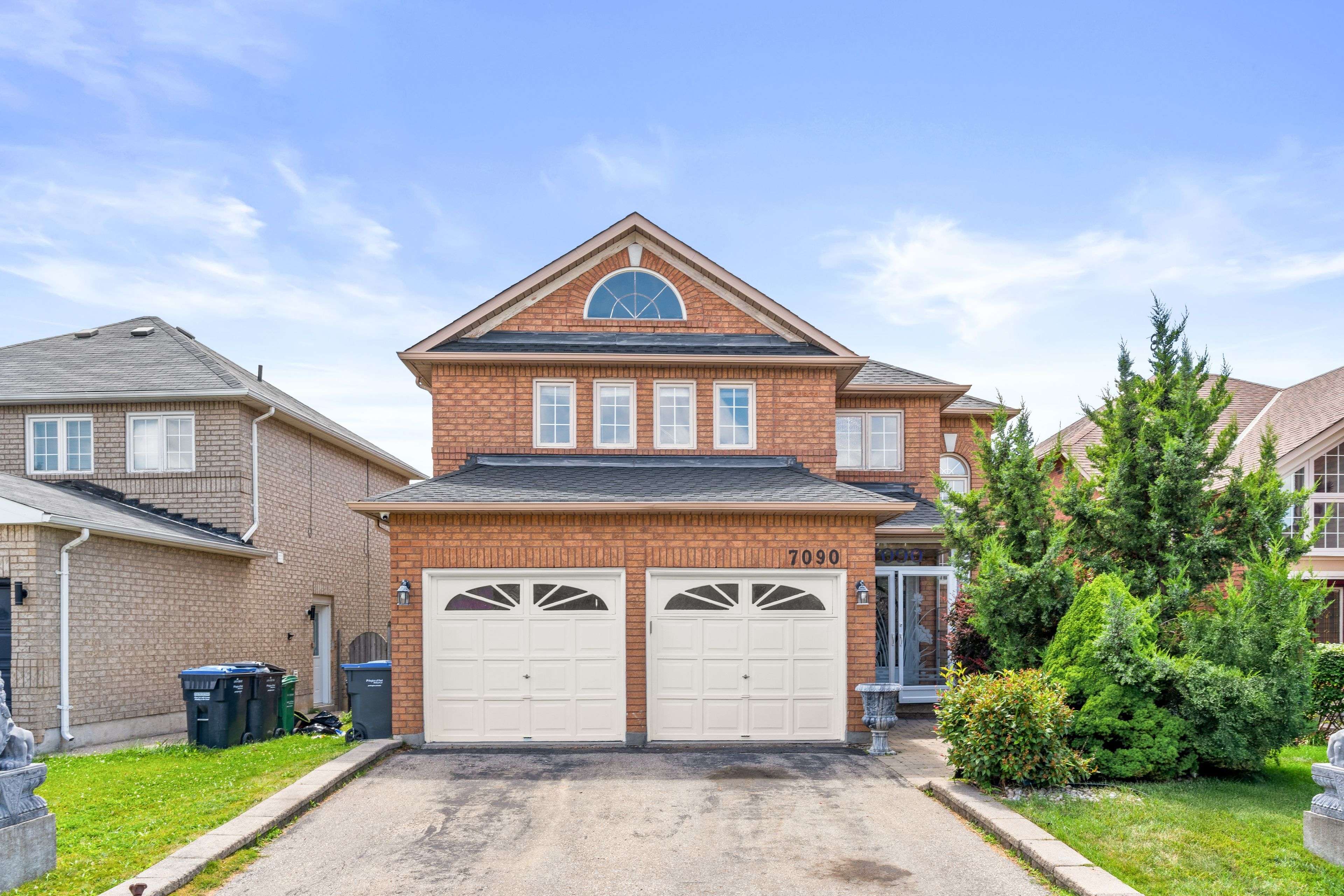7090 Terragar BLVD, Mississauga, ON L5N 7N2