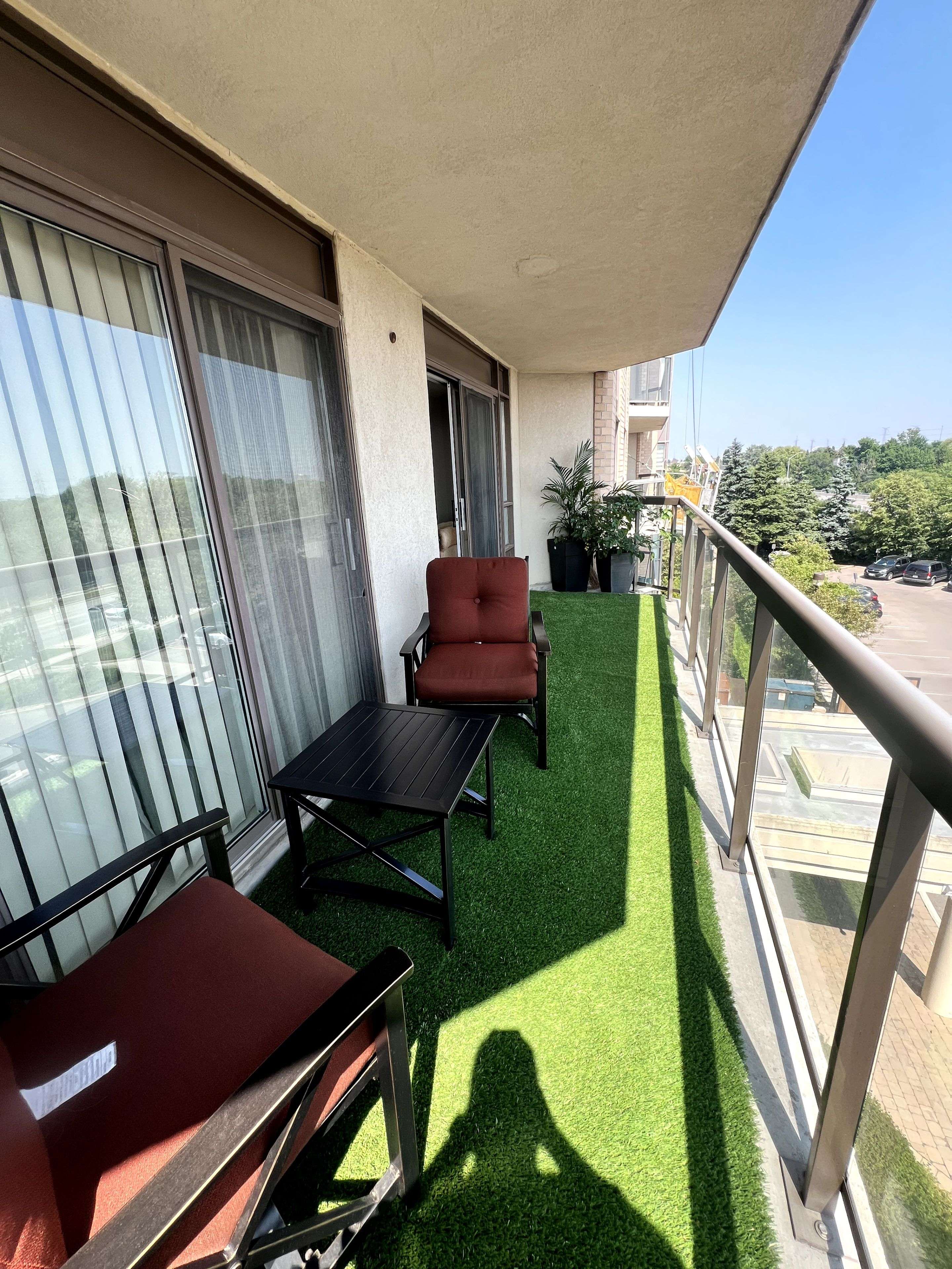 300 Ray Lawson BLVD #416, Brampton, ON L6Y 5H5